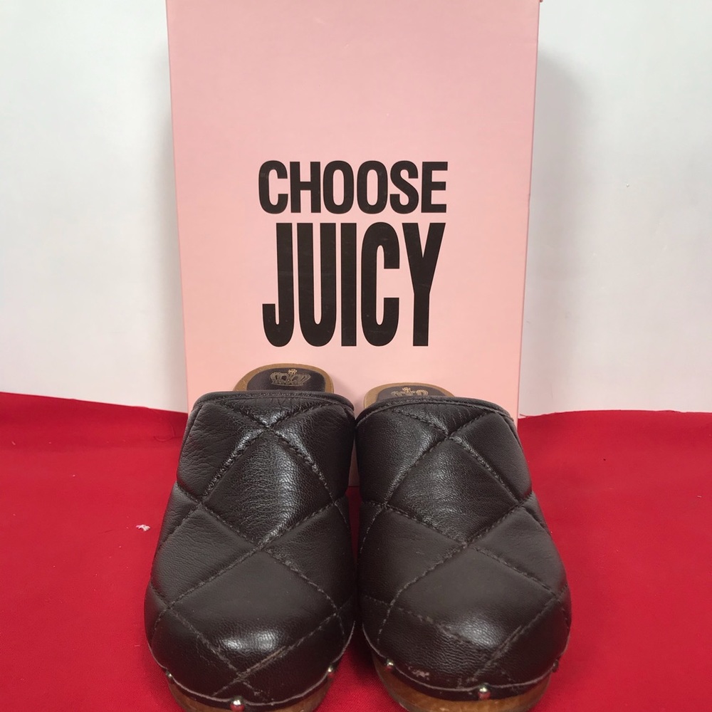 Juicy Couture Clogs 7 1/2